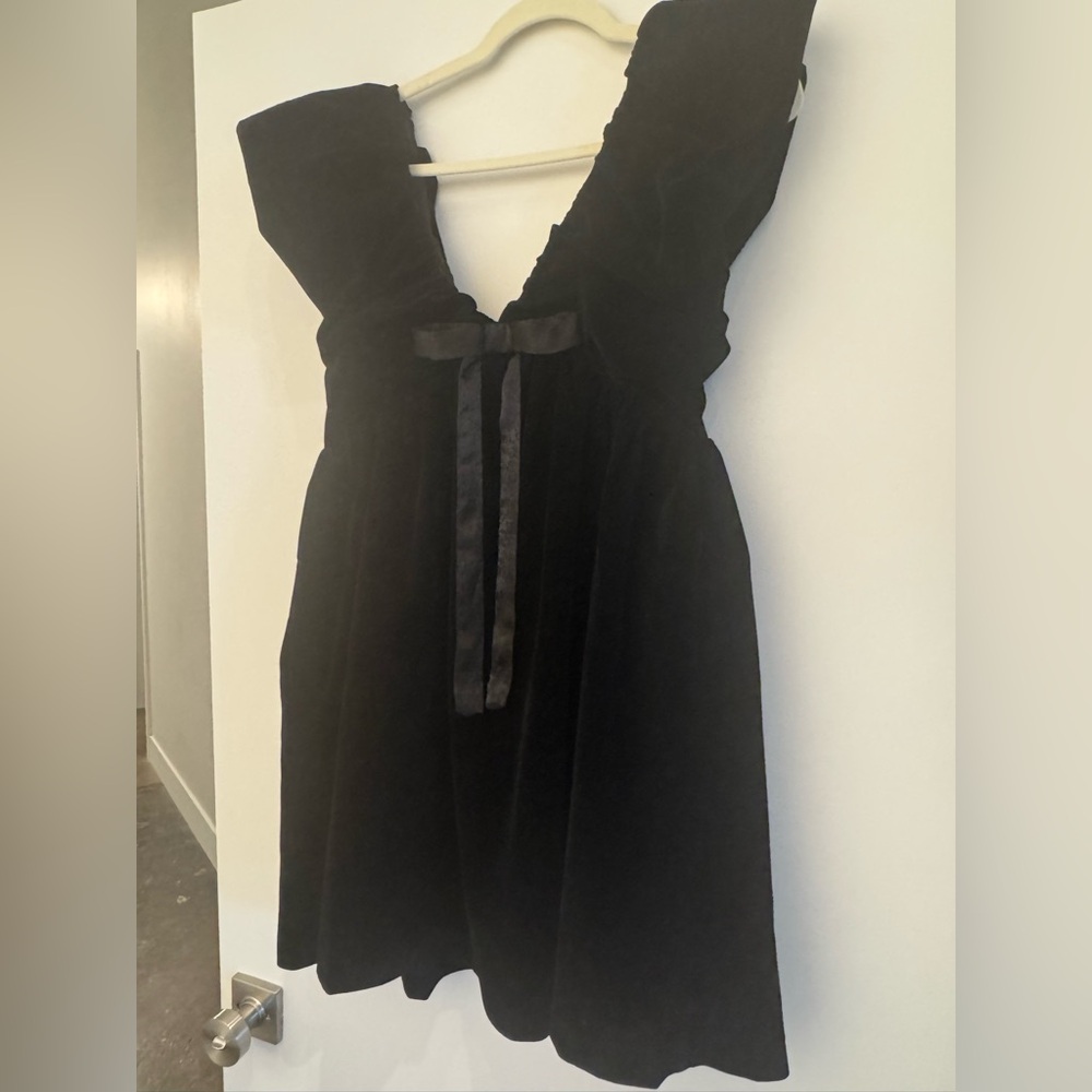 Velvet bow mini dress